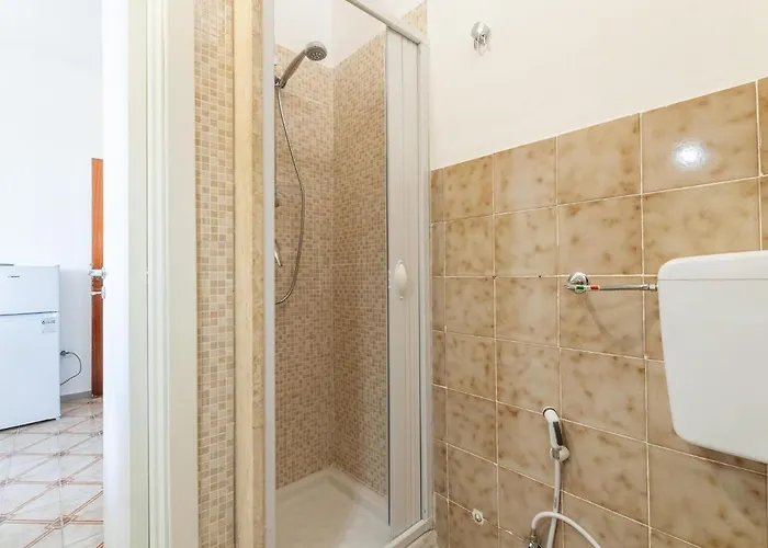 Baia Breeze, Retreat *